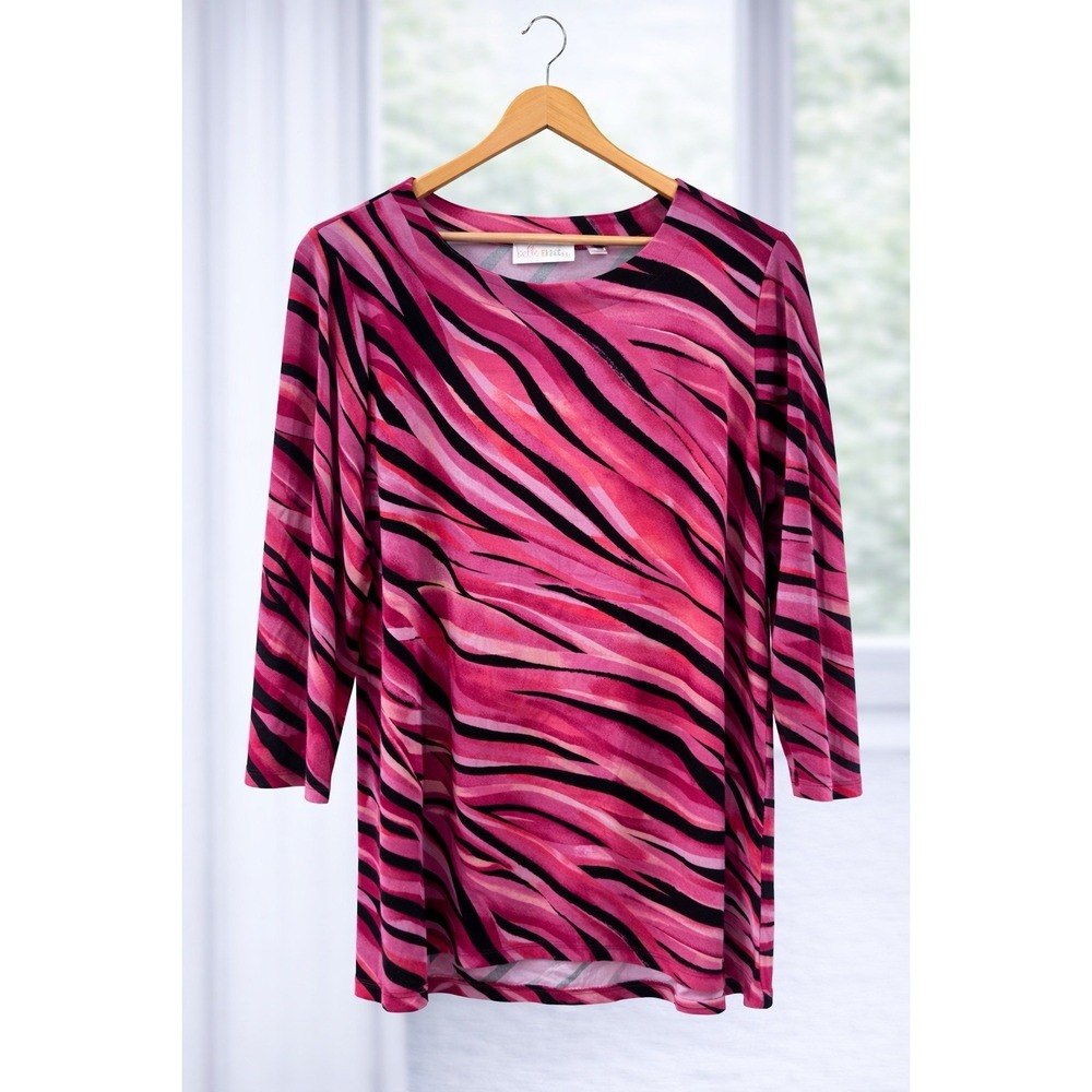 Belle by Kim Gravel‎ Popover Top Black Pink Tiger Print Rayon Stretch Knit Large